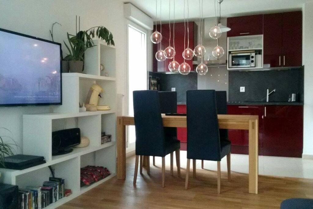 Cozy & Quiet Getaway Just 300M From Paris With Free Private Parking Apartment Gentilly Exterior photo